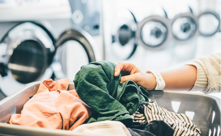 コインランドリーで布団を洗濯、乾燥する方法や注意点
